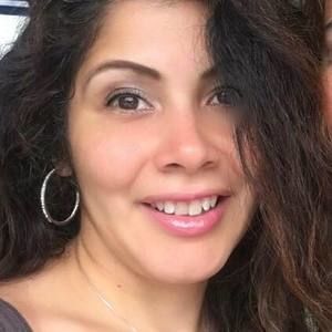 Meet your Posher, Juana